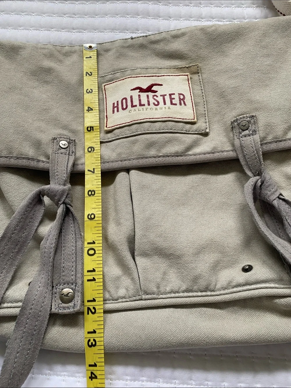 Hollister Vintage YK2 Neutral Grey  Canvas Messenger Bag with Adjustable Strap